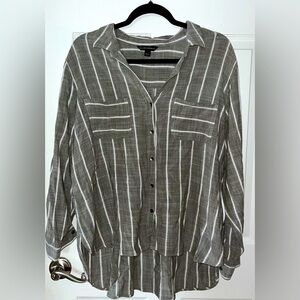 Rock & Republic Gray and White Striped Button Up Shirt XXL
